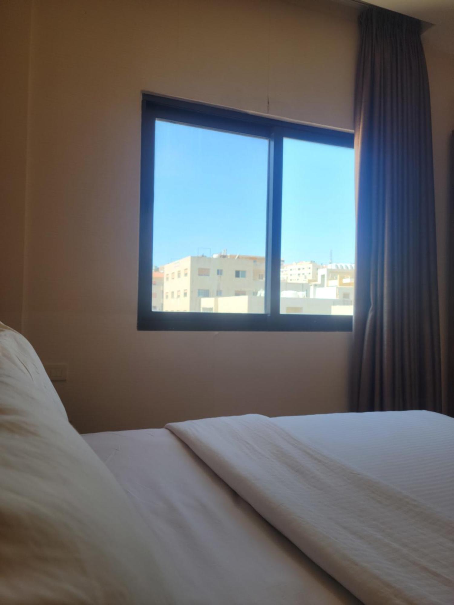Big Ben Hotel Suites Amman Extérieur photo