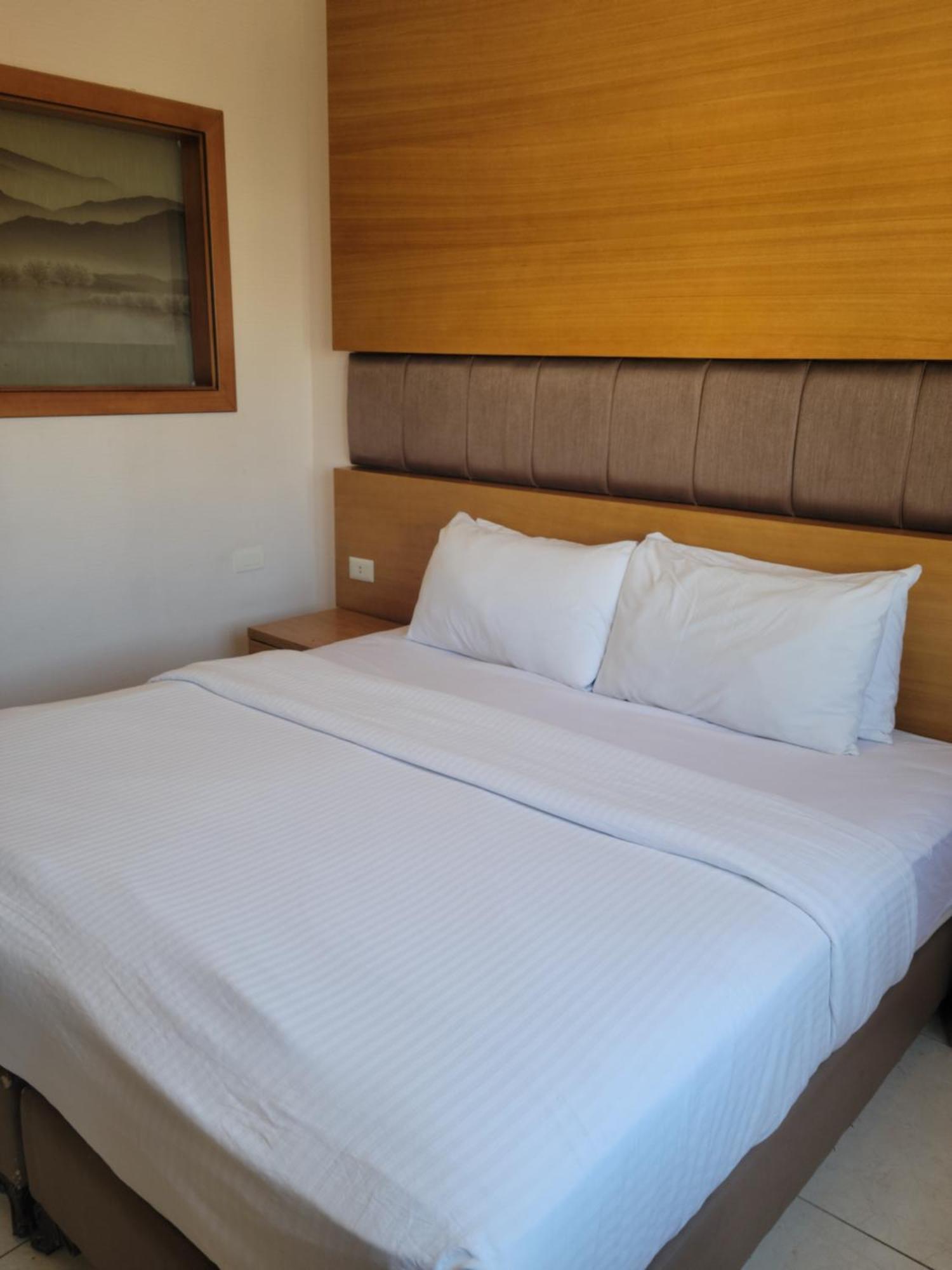 Big Ben Hotel Suites Amman Extérieur photo