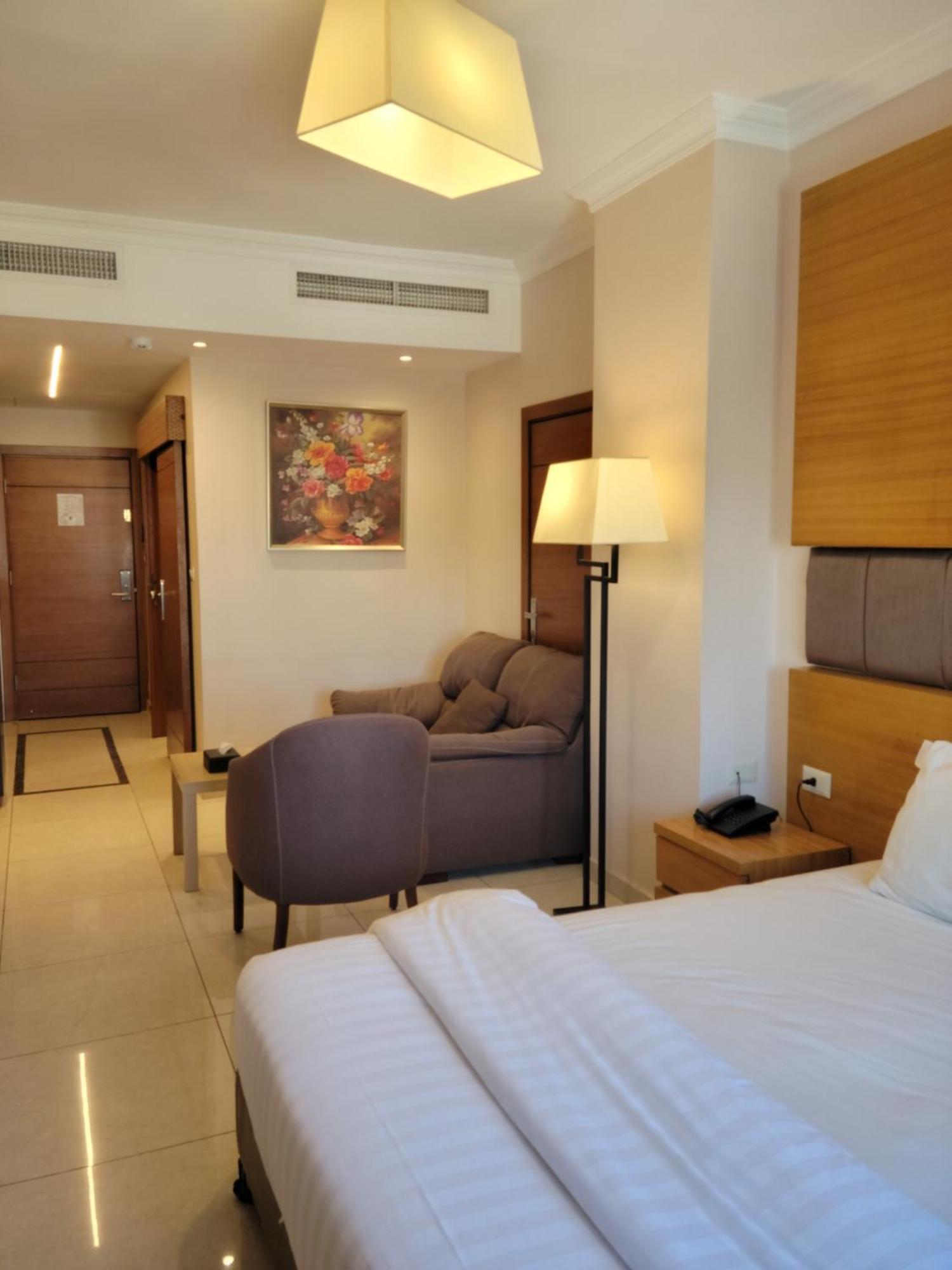 Big Ben Hotel Suites Amman Extérieur photo