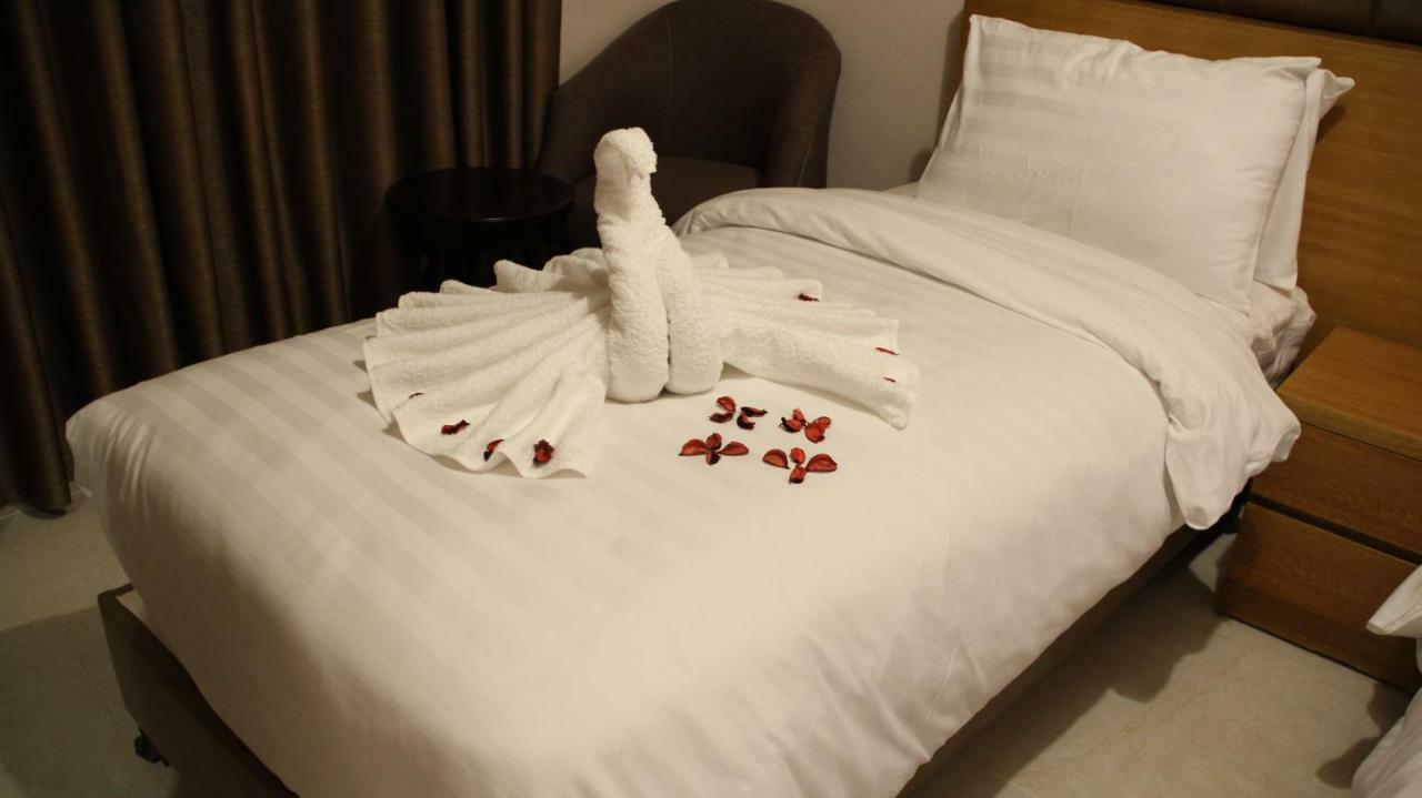 Big Ben Hotel Suites Amman Extérieur photo